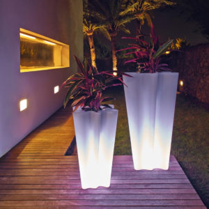 Vondom_ByeBye_Planter_Small_2