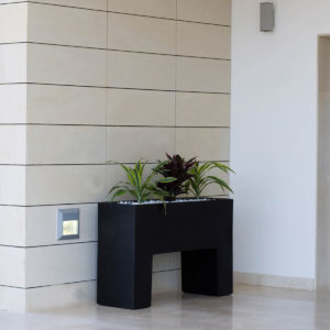 Vondom_Muro_Planter_2