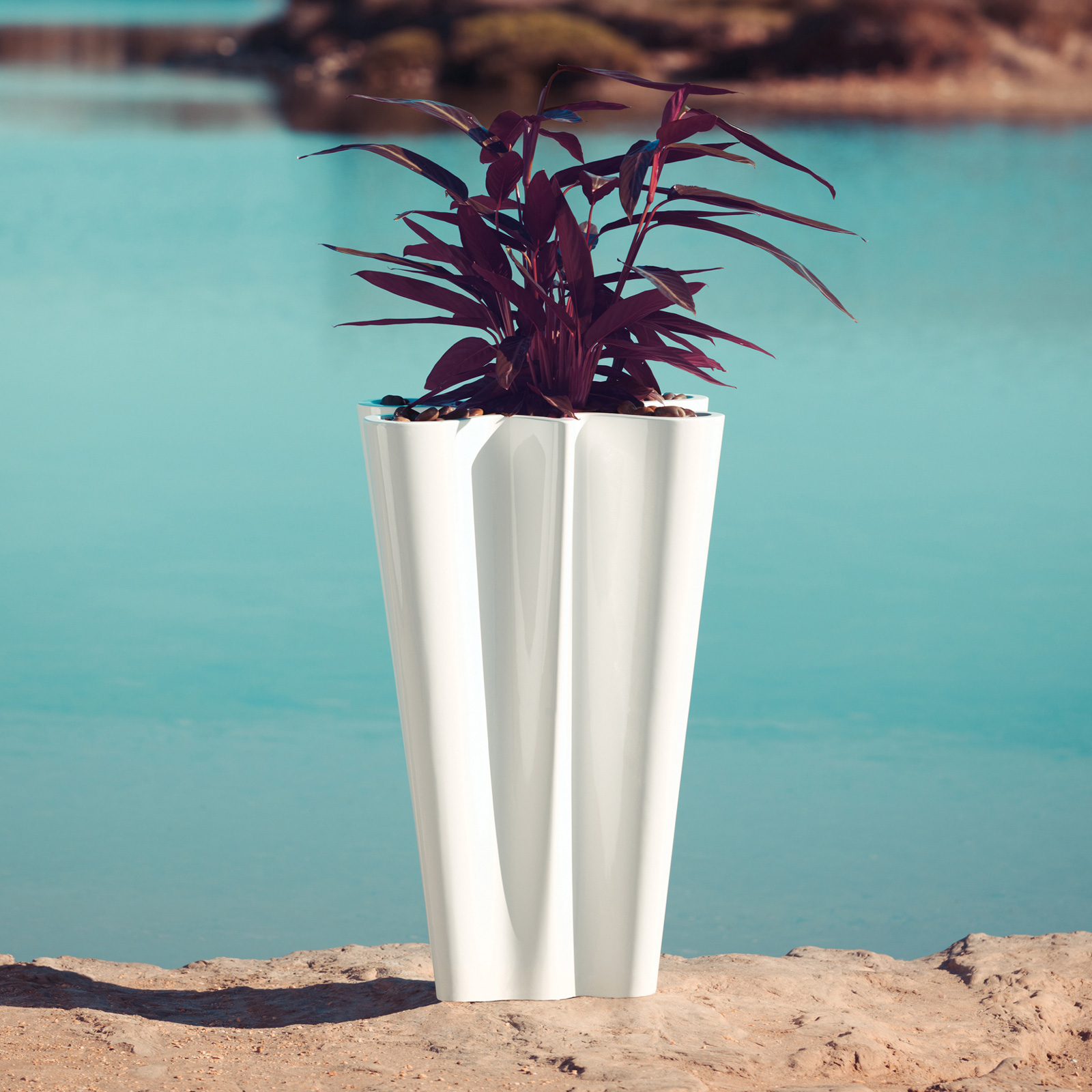 BYE BYE SMALL PLANTER <br/> By Vondom - Image 2