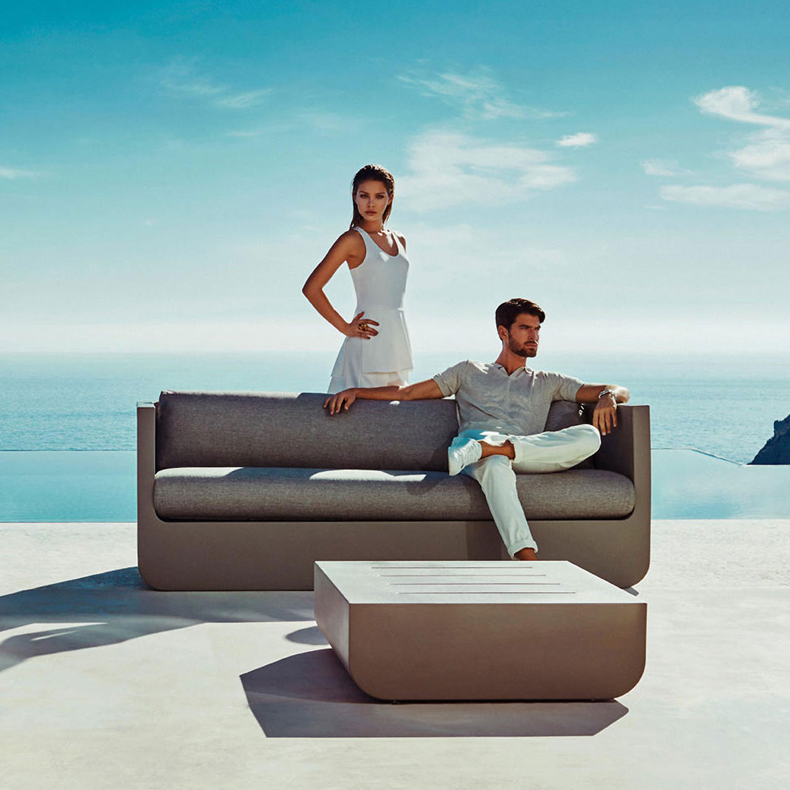 ULM COFFEE TABLE <br/> by Vondom - Image 2