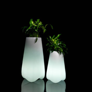 vlek-small-planter-vondom-core-furniture-product-1