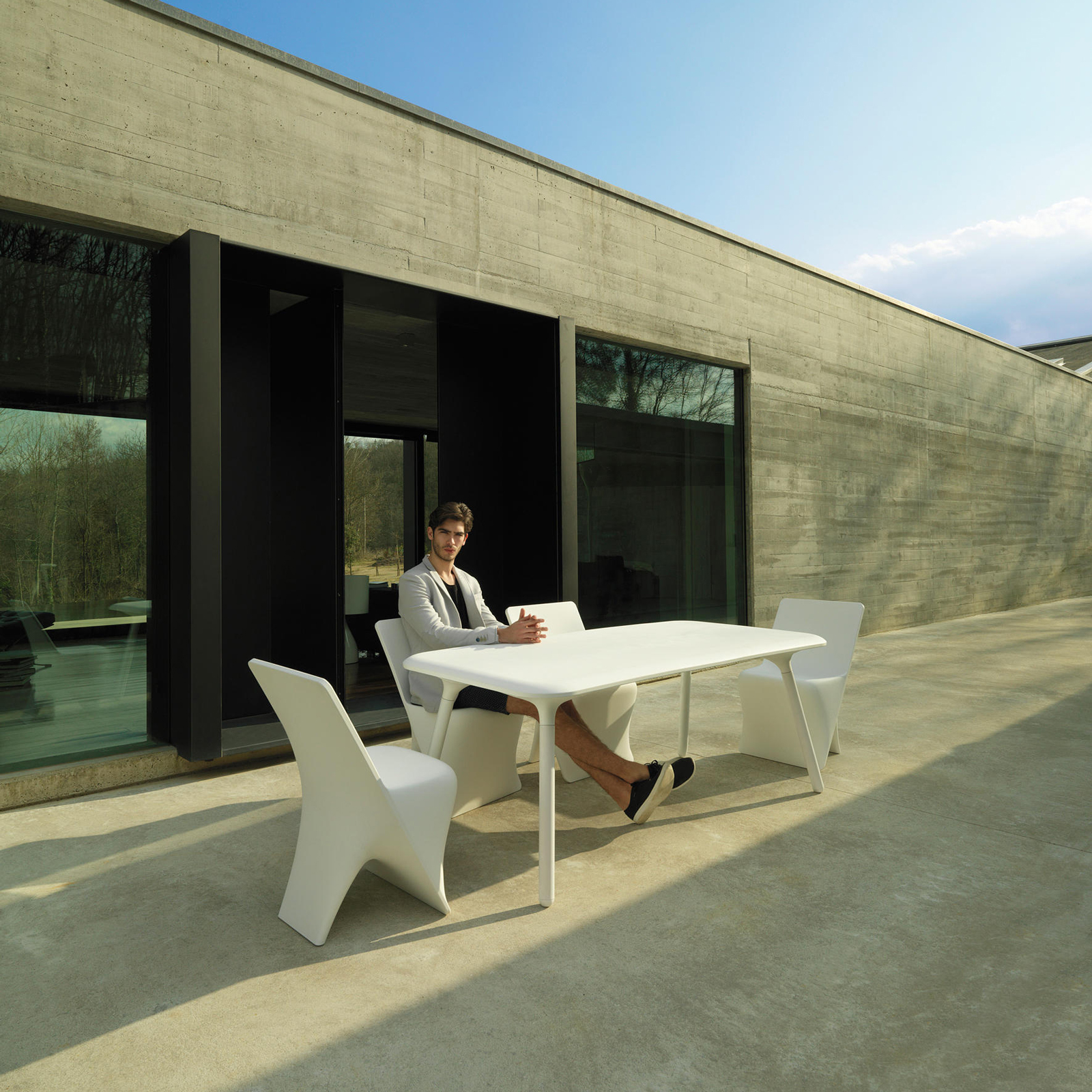 PAL DINING CHAIR <br/> By VONDOM - Image 2