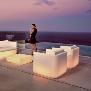 ulm-lounge-chair-vondom-core-furniture-product-1
