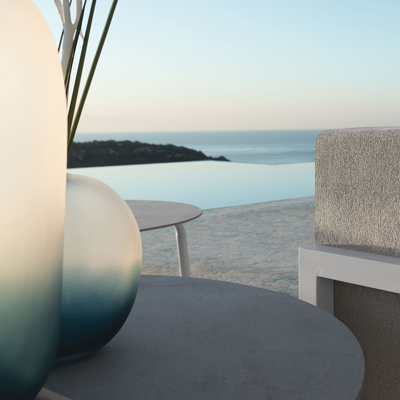 CLEO // ALU COFFEE TABLE D100 <br/> By Talenti - Image 2