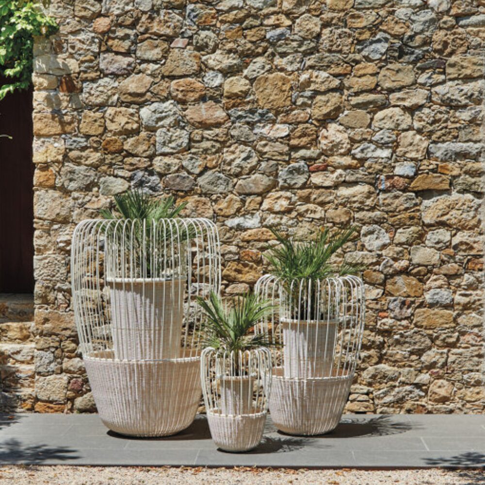 MIST PLANTER SMALL IVORY <br/> By POINT - Image 3
