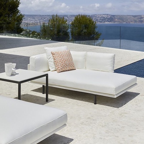 Point Long Island Collection