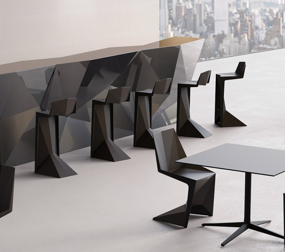 faceted-modern-stool-stackable-design-karim-rashid-vondom-1
