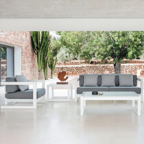 Point Weekend Collection