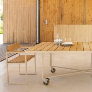 vondom_the_vineyard_dining_tables_lifestyle_corefurniture_online