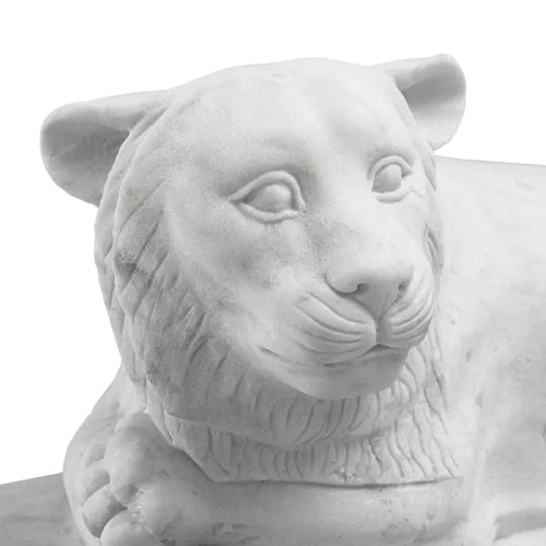 OBJECT RECLINING LION <br/> by Eichholtz - Image 5