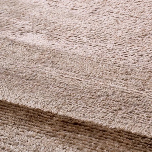 Designer Carpet Asuri by Eichholtz available in brown and taupe. Hand woven / 90% viscose / 7% cotton / 3% polyester pile. 400 x 300cm