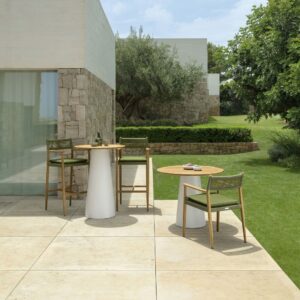 talenti_dolcevita_dining_table_d90_small_lifestyle_corefurniture_online.jpg