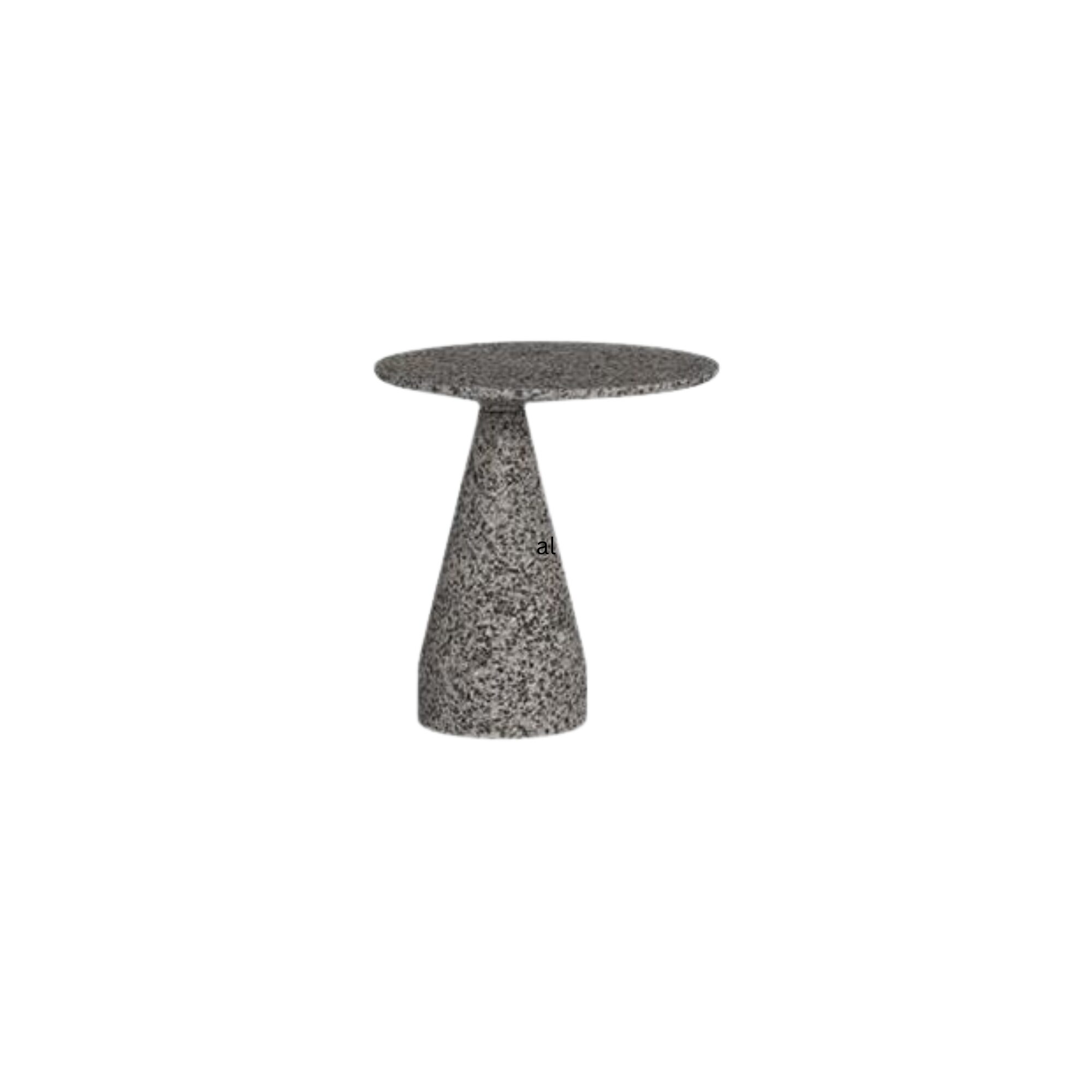 Swipe Plaza Coffee Table D45 by Talenti