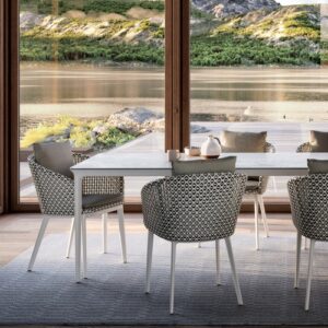 dedon_mbrace_alu_dining_armchair_lifestyle_corefurniture_online