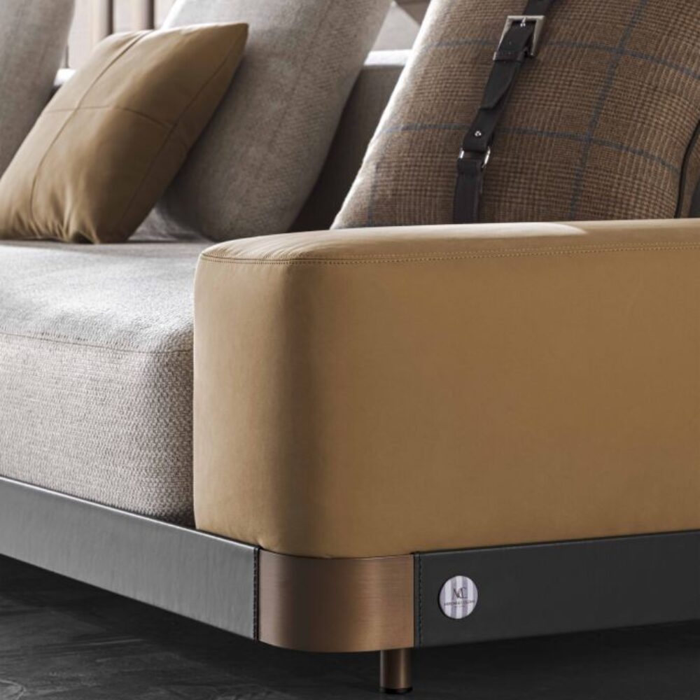 LEVANTE MODULAR SOFA <br/> By Meroni & Colzani - Image 2