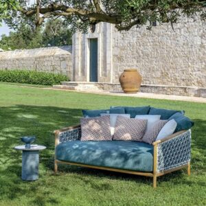 ethimo_patio_daybed_lifestyle_corefurniture_online
