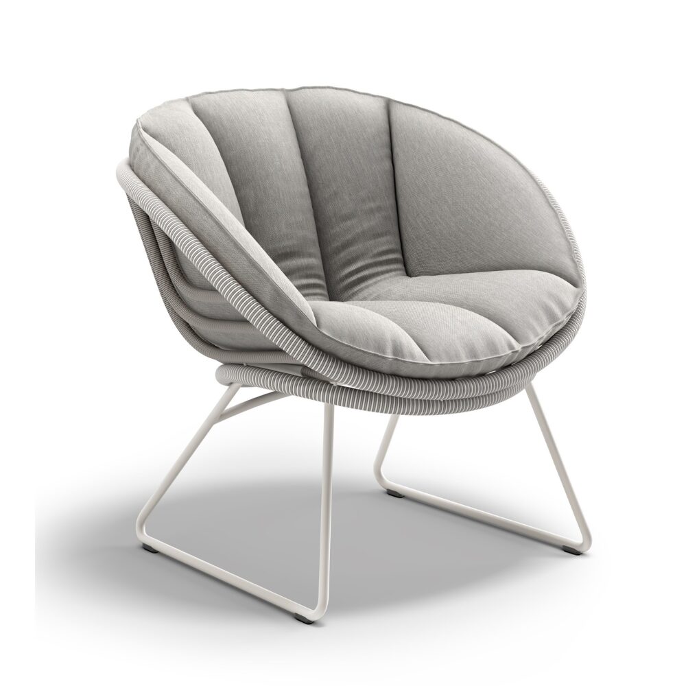 KIDA LOUNGE CHAIR WITH FULL CUSHION<br/> By DEDON - Image 3