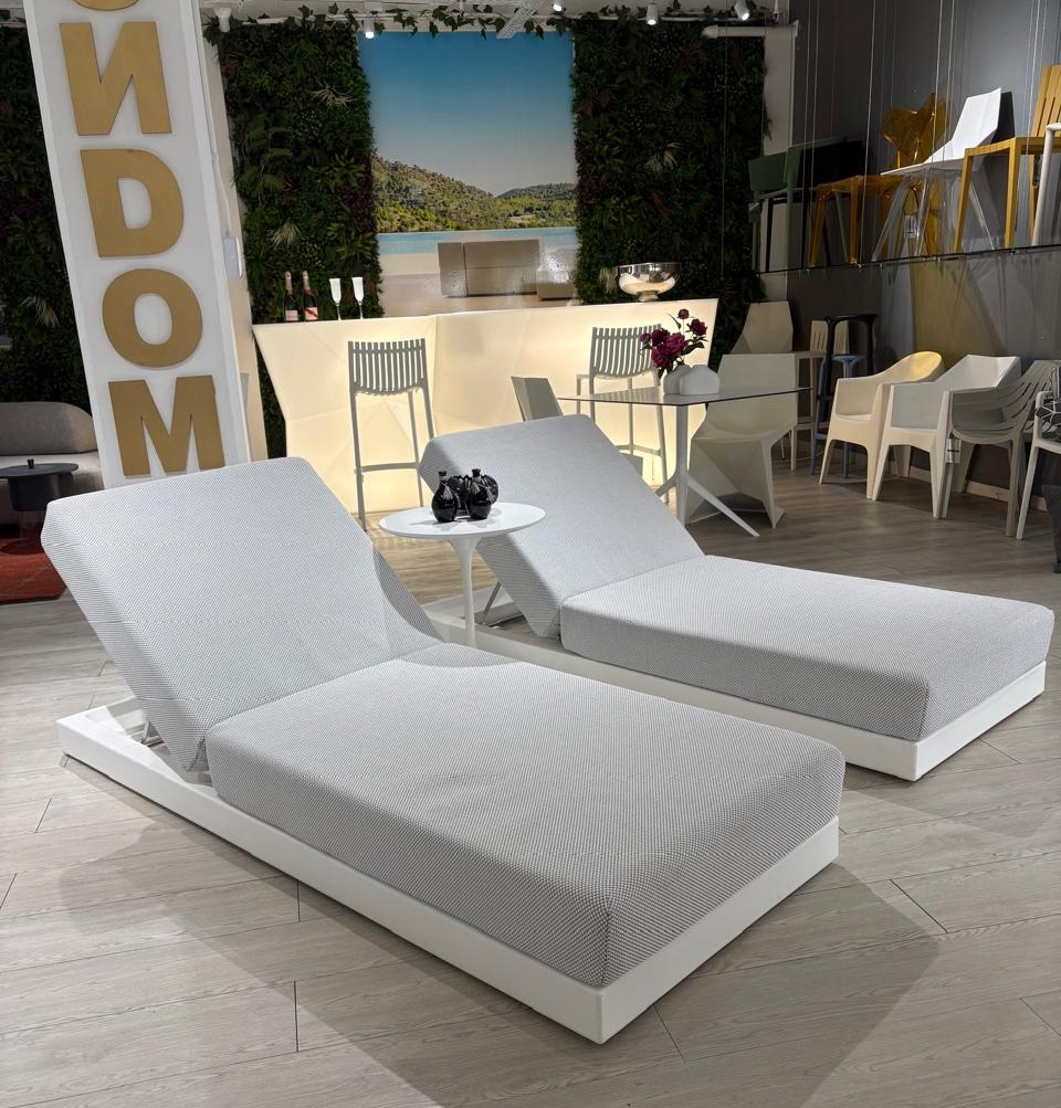 PIXEL SUN LOUNGER <br/> By Vondom